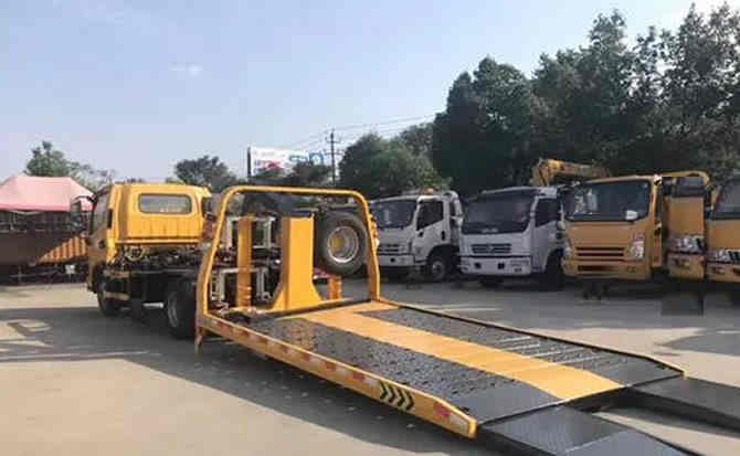 龙凤区汽车中途维修案例